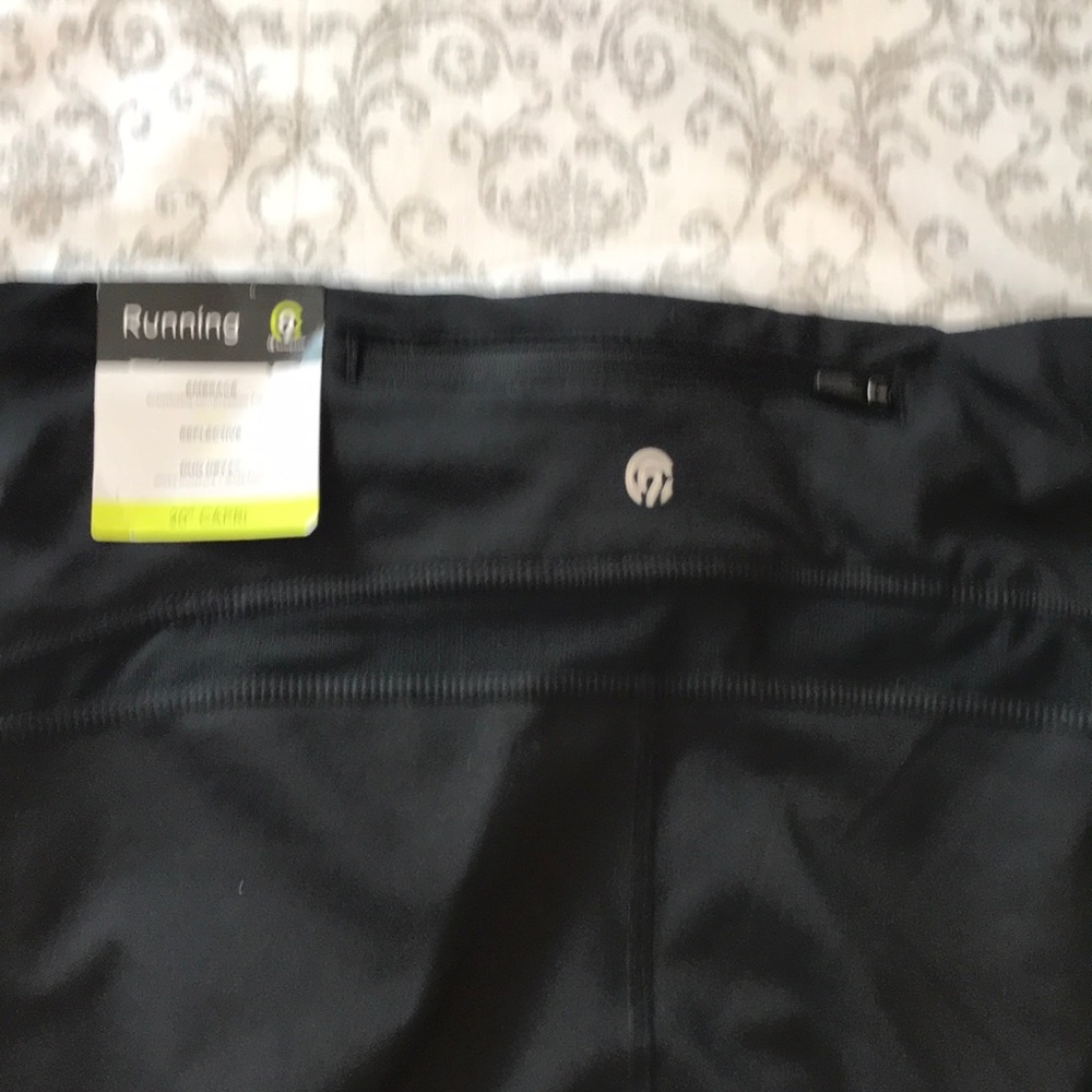 🌻 NWT Champion Running Capris 20” - Picture 5 of 5